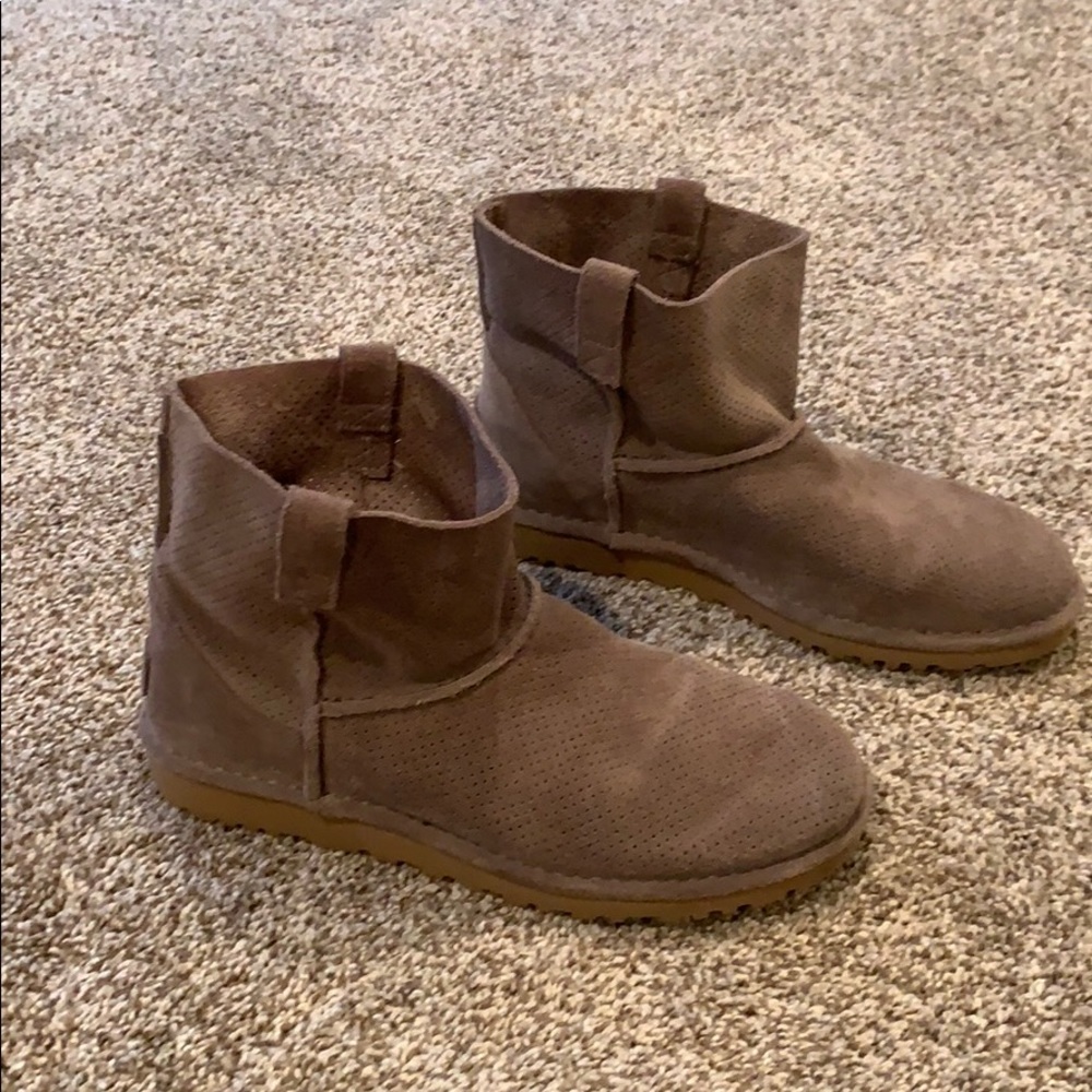 UGG short suede boots, perforated upper
